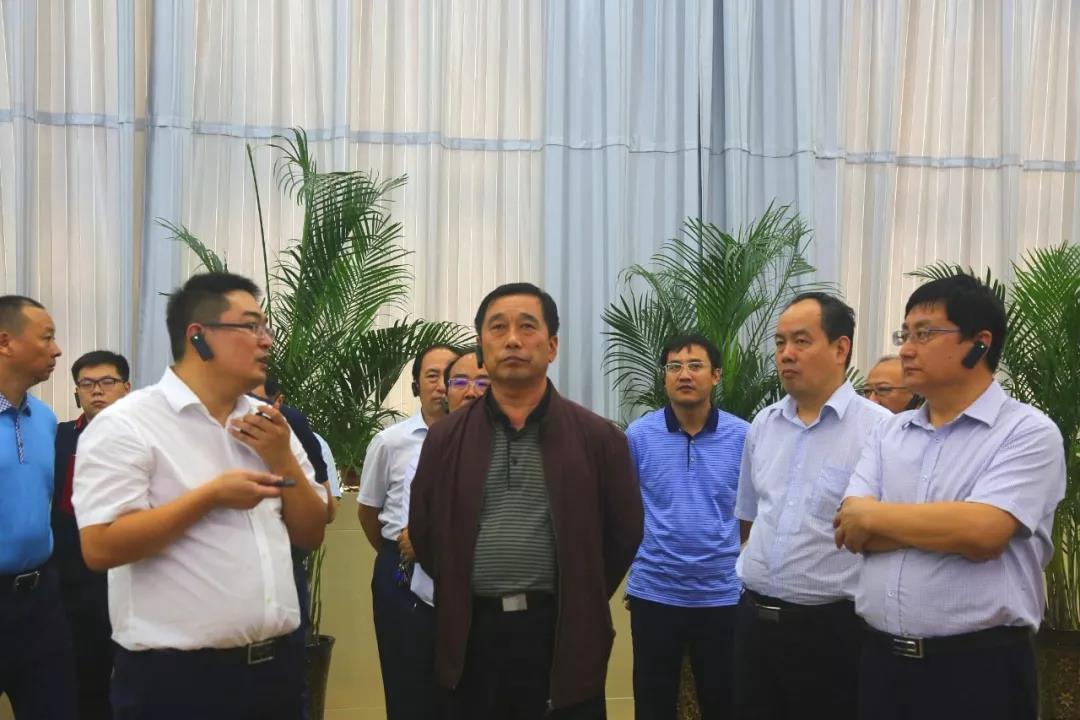 邢台市政府考察团莅临我公司考察